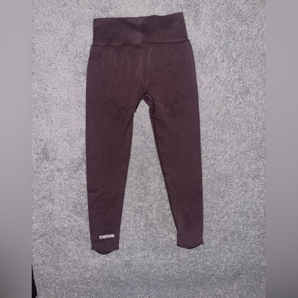 Gymshark Studio Leggings Size Small Winter Berry - Picture 4 of 4